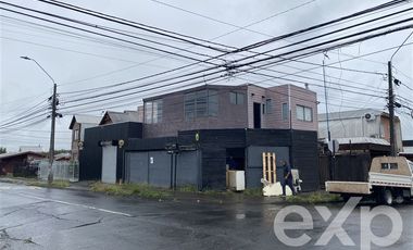 Local Comercial en Arriendo en Las Sopranos esquina Los Escritores