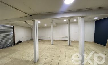Local Comercial en Arriendo en Las Sopranos esquina Los Escritores