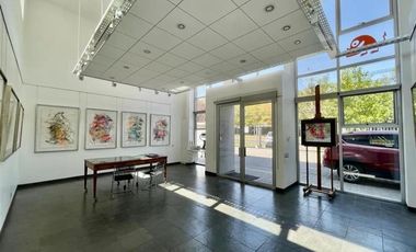 Local Comercial en Arriendo en Av Las Condes
