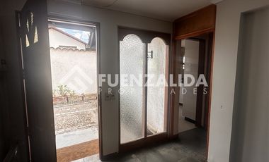 Local Comercial en Arriendo en echeñique 8400, La Reina