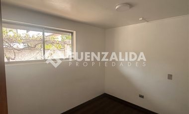 Local Comercial en Arriendo en echeñique 8400, La Reina