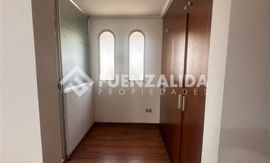 Local Comercial en Arriendo en echeñique 8400, La Reina