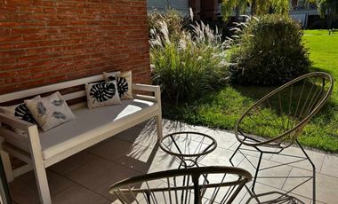 ALQUILER DEPTO CONDO TORTUGAS I, COCHERA , JARDIN