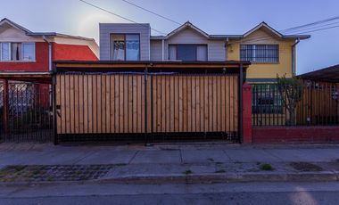 VENTA CASA 4 DORMITORIOS 1 BAÑO