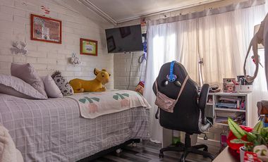 VENTA CASA 4 DORMITORIOS 1 BAÑO