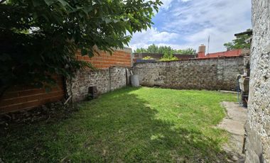 CASA 3 AMBIENTES EN VENTA EN LANÚS JARDIN COCHERA