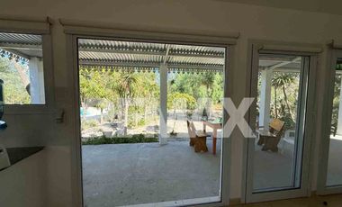 VENTA CASA CON PILETA Y BIOSFERA EN LAS GRUTAS