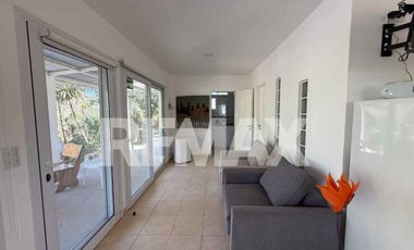 VENTA CASA CON PILETA Y BIOSFERA EN LAS GRUTAS