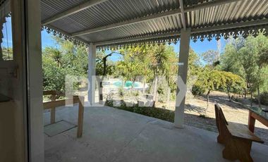 VENTA CASA CON PILETA Y BIOSFERA EN LAS GRUTAS