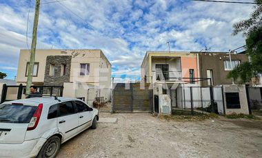 EN VENTA DUPLEX PH CON PATIO PLOTTIER