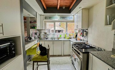 EN VENTA DUPLEX PH CON PATIO PLOTTIER
