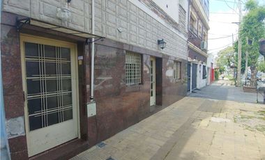 VENTA PH 2 AMB 27 m2 1ER PISO OPORTUNIDAD SARANDI