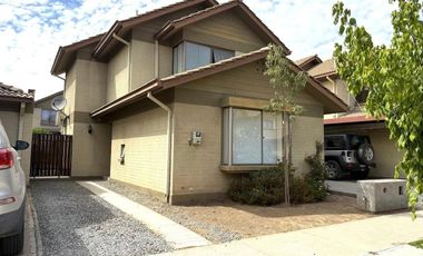 CASA EN VENTA CONDOMINIO EL PORTAL DE MACHALI