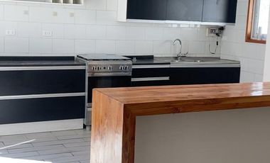 ARRIENDO CASA EN CONDOMINIO 4HAB 3BA QUILPUÉ