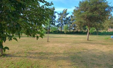 ALQUILER / CASA Y CAMPO / COL RAQUEL