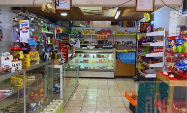 CASA CON LOCAL COMERCIAL EN NANCAGUA