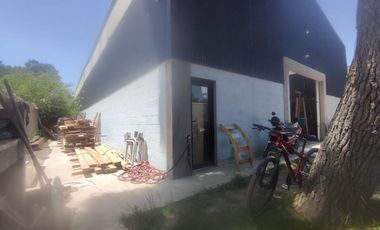Venta Galpon industrial 200mt2 Ostende Pinamar