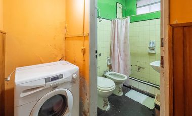 VENTA CASA DOS DORMITORIOS Y DPTO INDEPENDIENTE