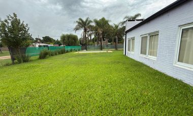 Casa en venta en Arroyo Leyes Los Zapallos