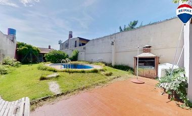 VENTA CASA 3 AMB QUINCHO GARAGE LANUS