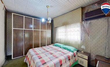 VENTA CASA 3 AMB QUINCHO GARAGE LANUS
