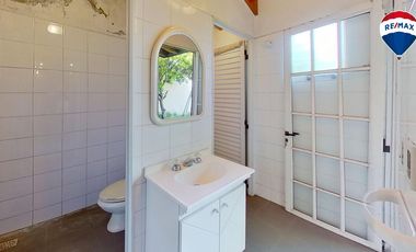 VENTA CASA 3 AMB QUINCHO GARAGE LANUS