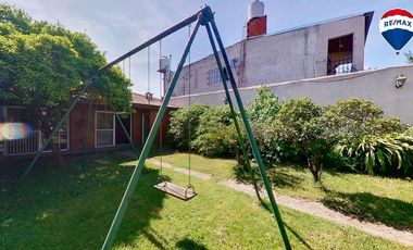 VENTA CASA 3 AMB QUINCHO GARAGE LANUS