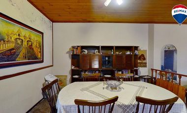 VENTA CASA 3 AMB QUINCHO GARAGE LANUS