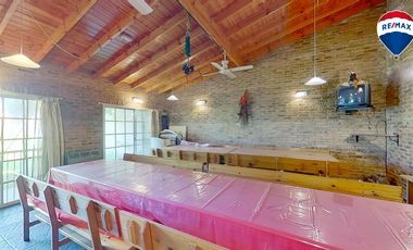 VENTA CASA 3 AMB QUINCHO GARAGE LANUS