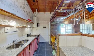 VENTA CASA 3 AMB QUINCHO GARAGE LANUS
