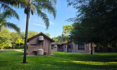 Venta de casa en Camino de la Costa,  Los Cardozo