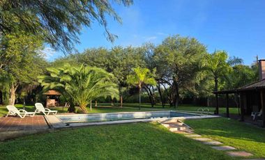 Venta de casa en Camino de la Costa,  Los Cardozo