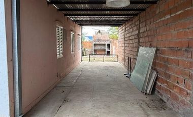 CASA 3 AMBIENTES EN VENTA B AEROCLUB GOYA CTES