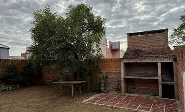 CASA 3 AMBIENTES EN VENTA B AEROCLUB GOYA CTES