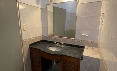 SE VENDE CASA REMODELADA EN B° B.HORIZONTE V.M.
