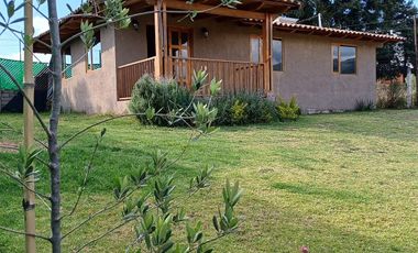 Casa en renta en San Mateo Acatitlán