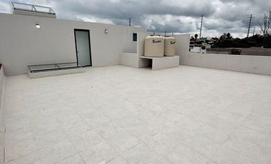 Casa en venta en Xalapa – 4 recámaras, jardín y terrazas en Paseo de la Reina