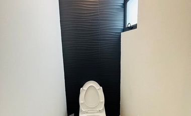 Casa en venta en Xalapa – 4 recámaras, jardín y terrazas en Paseo de la Reina