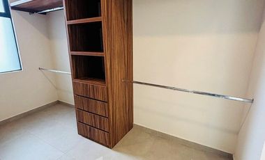 Casa en venta en Xalapa – 4 recámaras, jardín y terrazas en Paseo de la Reina