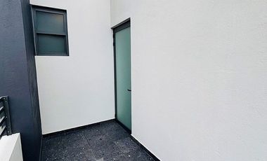 Casa en venta en Xalapa – 4 recámaras, jardín y terrazas en Paseo de la Reina