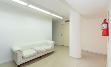 Alquiler Oficina 676 m² con 12 salas en Retiro