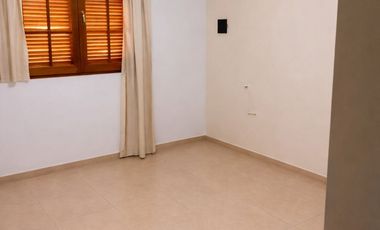 VENTA CASA ESQUINA EN CALCHIN