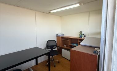 ARRIENDO A EMPRESAS AUTOPISTA EXCELENTE UBICACION