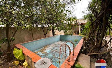 CASA y  3 LOCALES SOBRE 3 TERRENOS  EN LAS HERAS