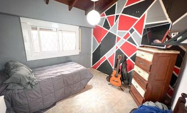 Vta Casa 5 AMB, Cochera, a.cred Permuta S Lugares