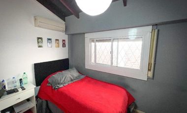 Vta Casa 5 AMB, Cochera, a.cred Permuta S Lugares