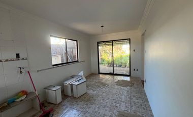 Casa en venta c/ estacionamiento en San Francisco de Limache