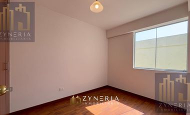 Oportunidad en Surco: Departamento de 157 m² con terrazas, vista al parque y acceso por escalera