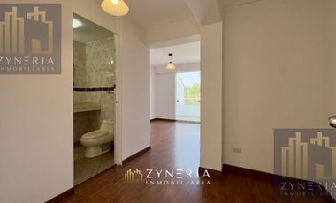 Oportunidad en Surco: Departamento de 157 m² con terrazas, vista al parque y acceso por escalera