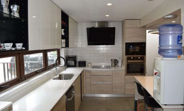 Elite Curauma: Lujo en Hormigón, Piscina y Gran Quincho